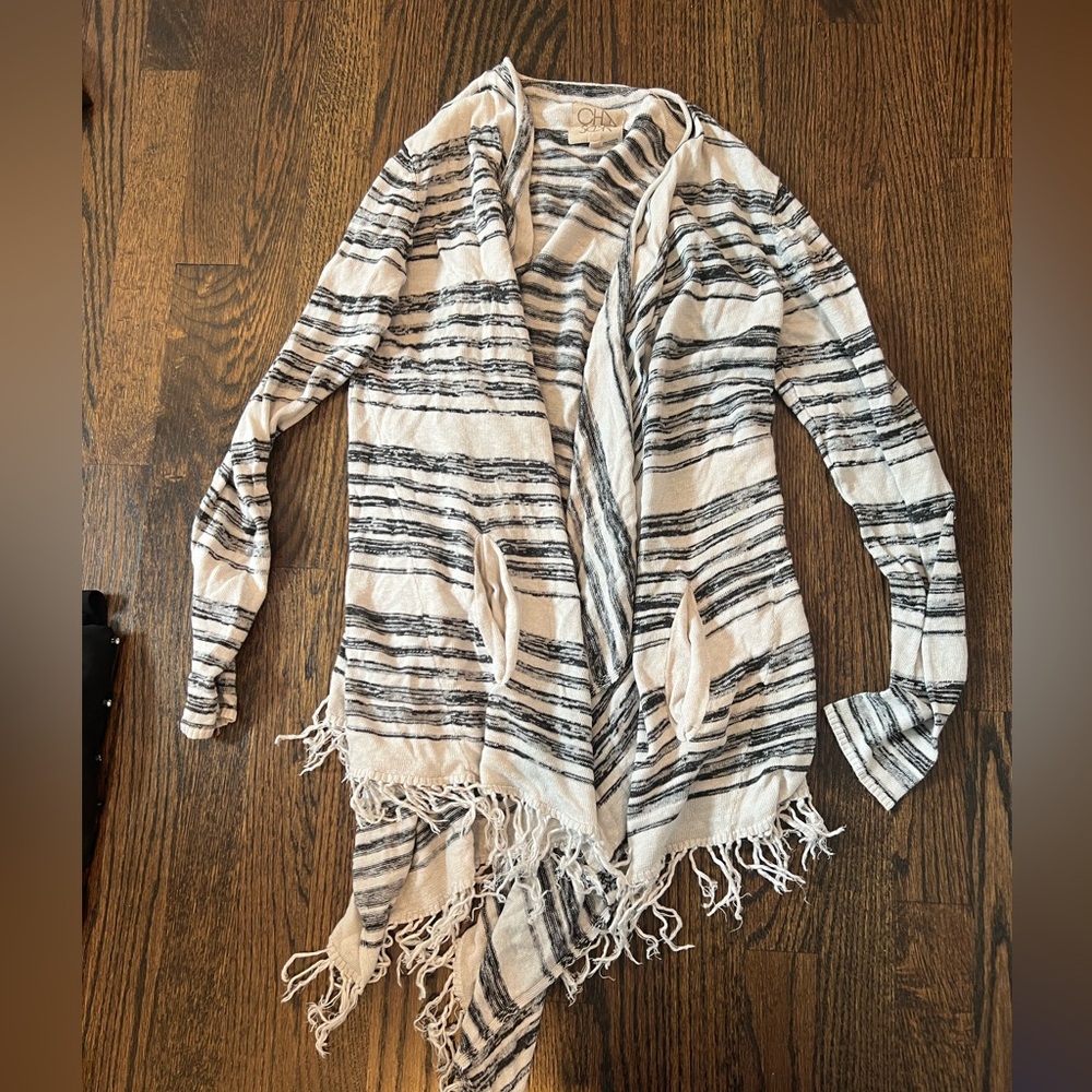 Chaser Cardigan size XS